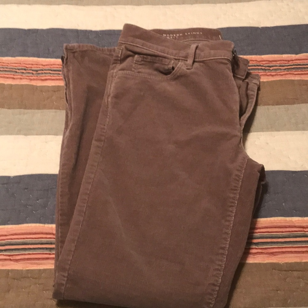 Sale! Soft, light mauve/rose skinny cords by Loft!